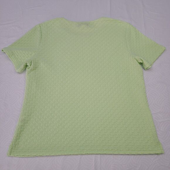 SagHarbor women's size M top Light Green color SS scoopneck textured materialEUC - Picture 3 of 3